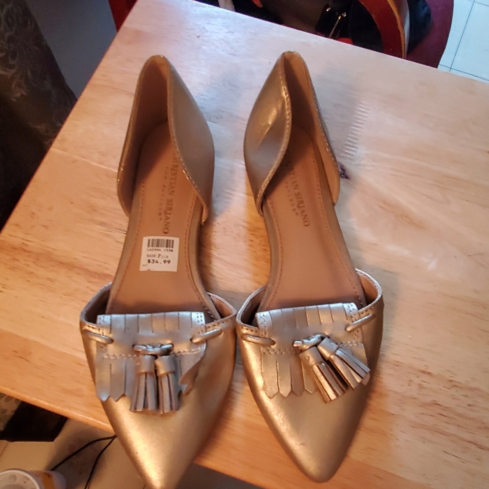 Slip on flats